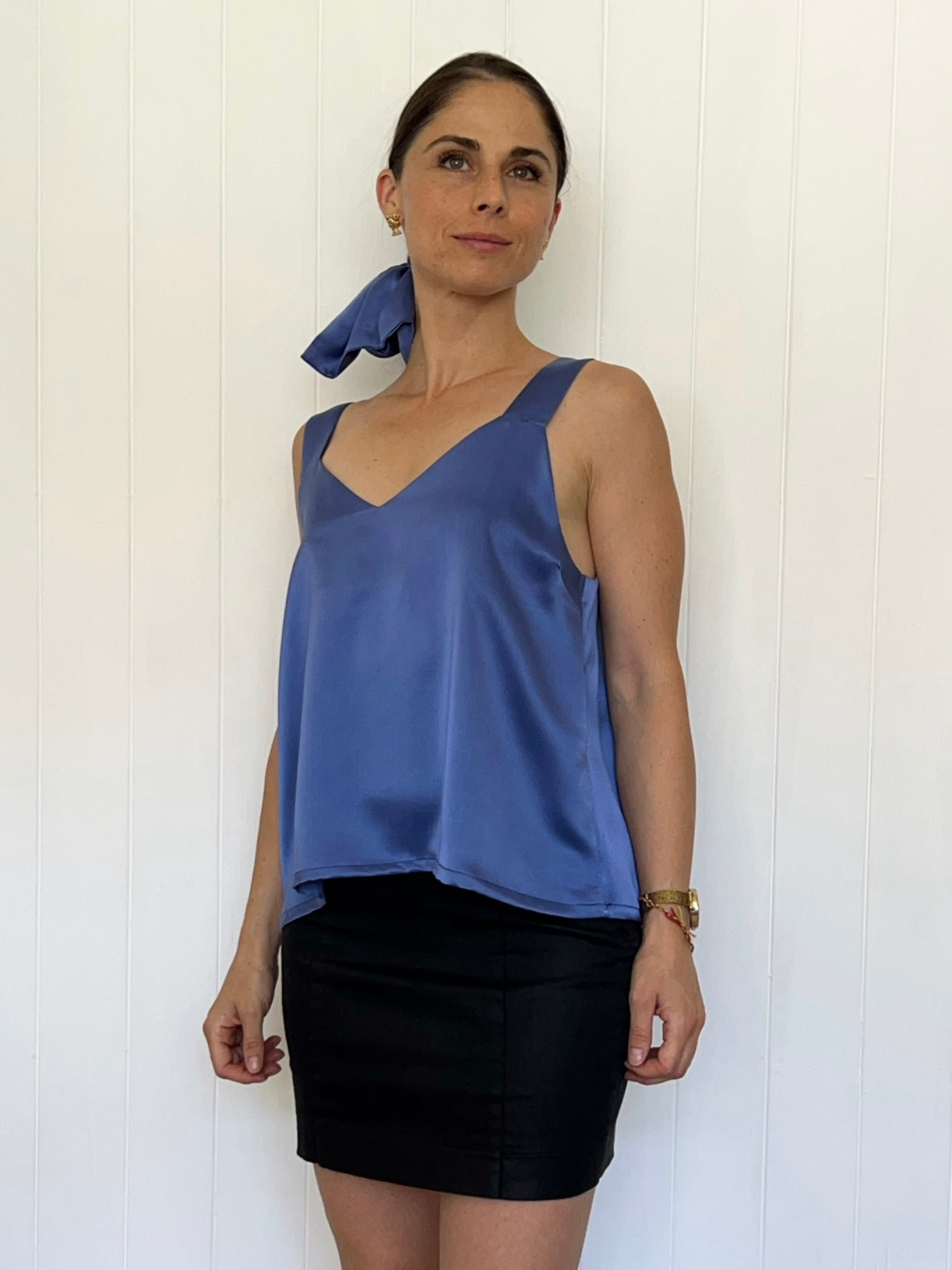 BLUSA DE SEDA ESCOTE EN V