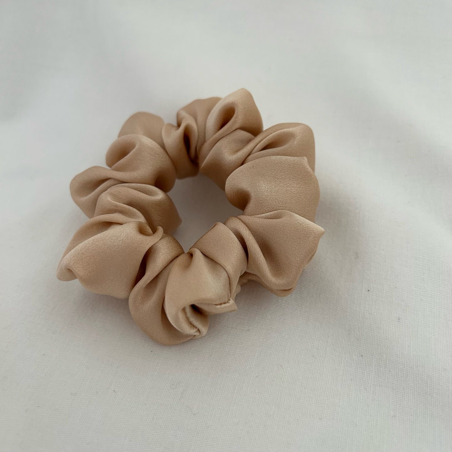 SCRUNCHIE CLÁSICO NUDE