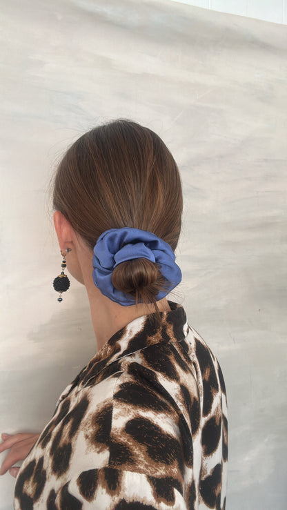 SCRUNCHIE CLÁSICO AZUL MARINO
