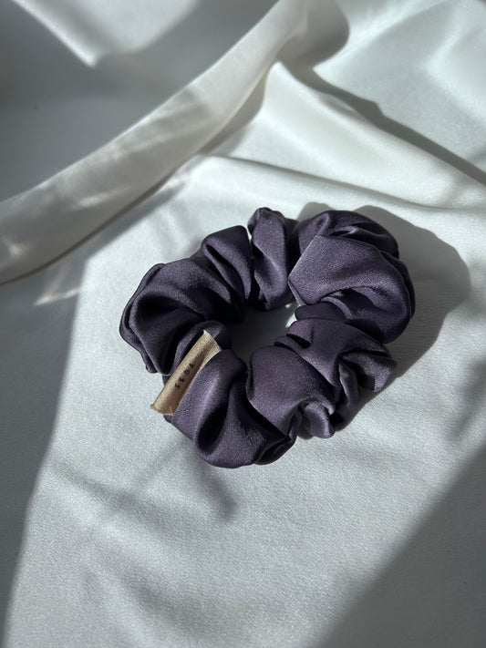 SCRUNCHIE CLÁSICO MORADO