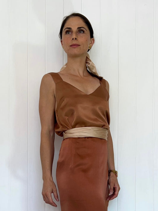 BLUSA DE SEDA ESCOTE EN V
