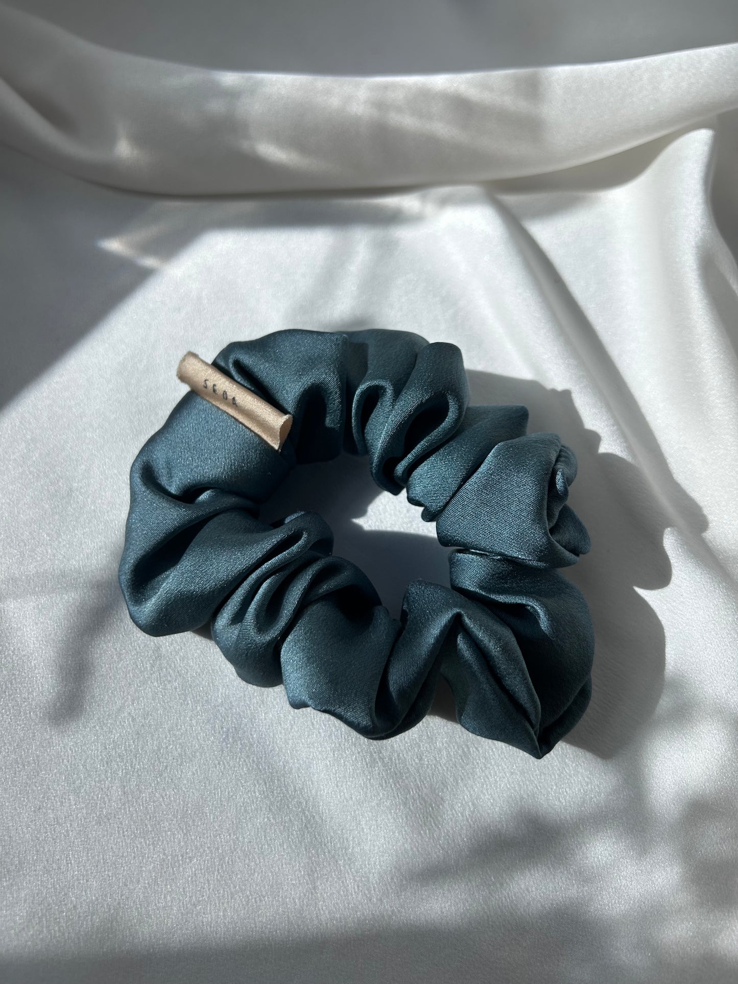 SCRUNCHIE CLÁSICO AZUL NOCHE