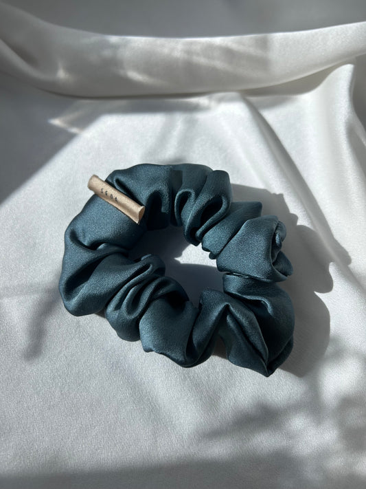 SCRUNCHIE CLÁSICO AZUL NOCHE