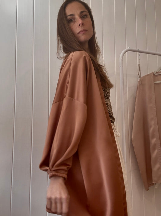 KIMONO DE SEDA TERRACOTA